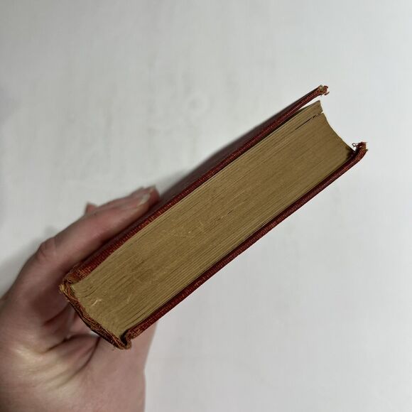 Funk n Wagnalls New Standard Encyclopedia 1931 1934 V II Archeology to Bartlett - Picture 13 of 13